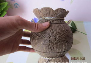 海南椰殼工藝品 椰雕筆筒的價(jià)格、廠家與日用品賞析